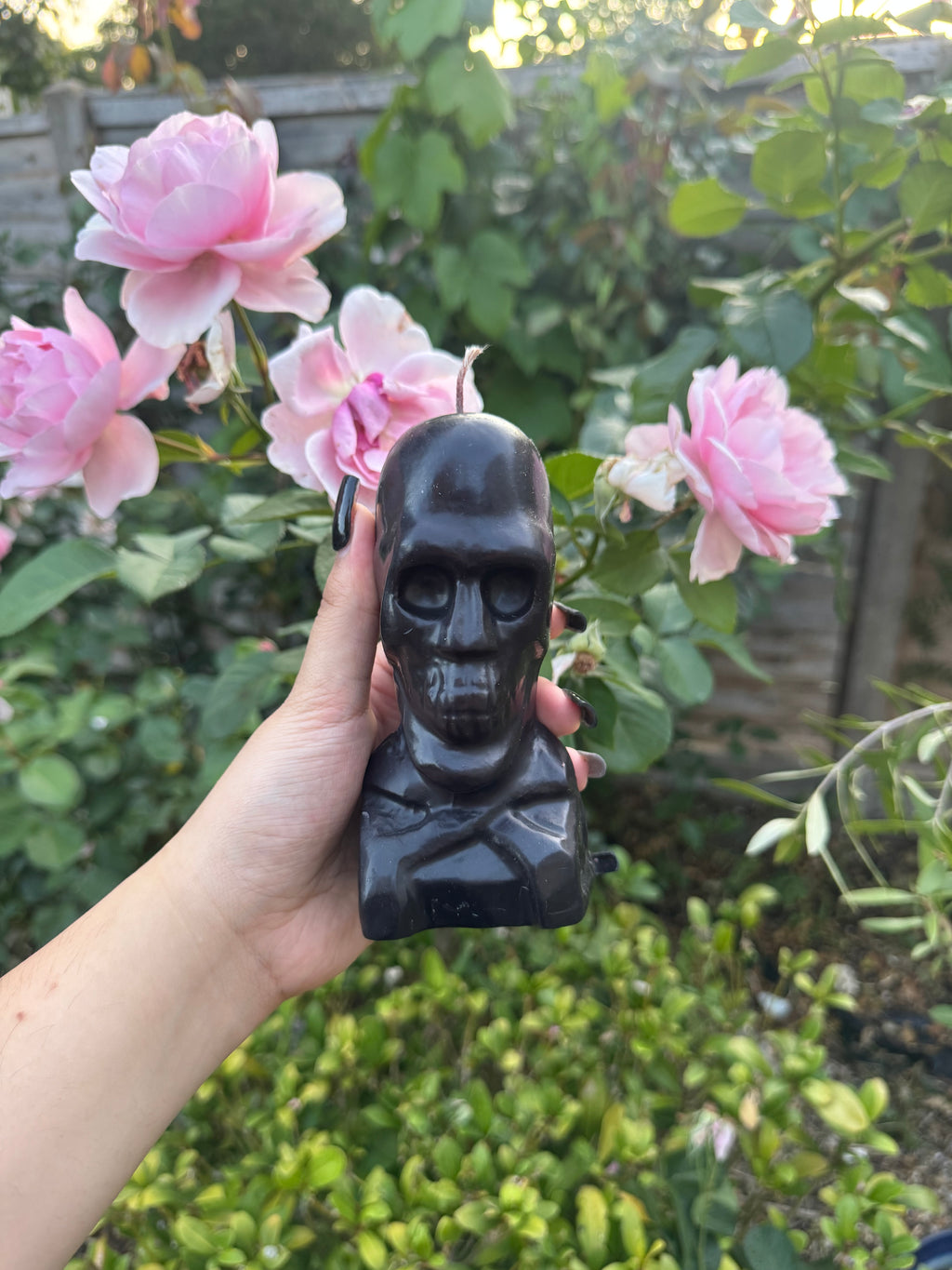 Skull & Cross Bones Candle
